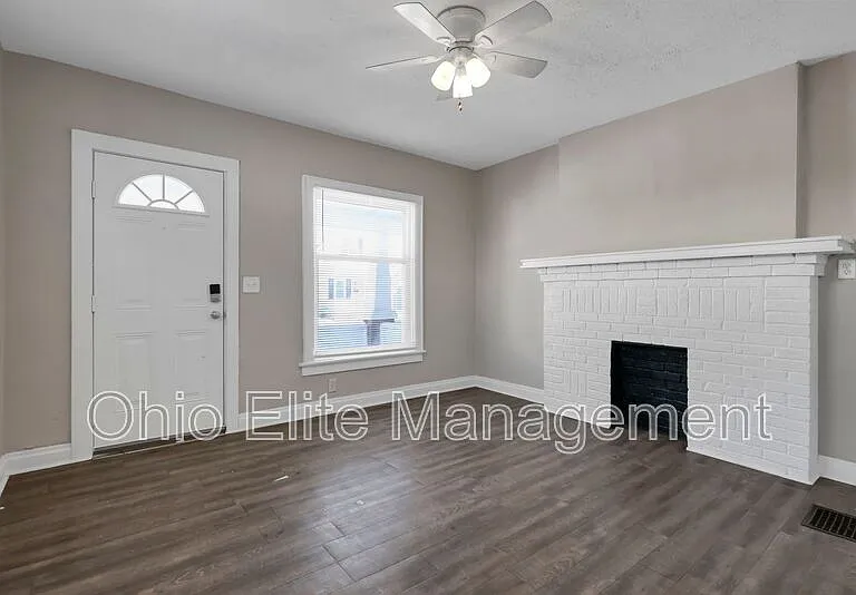775 S 17th St — Photo 7