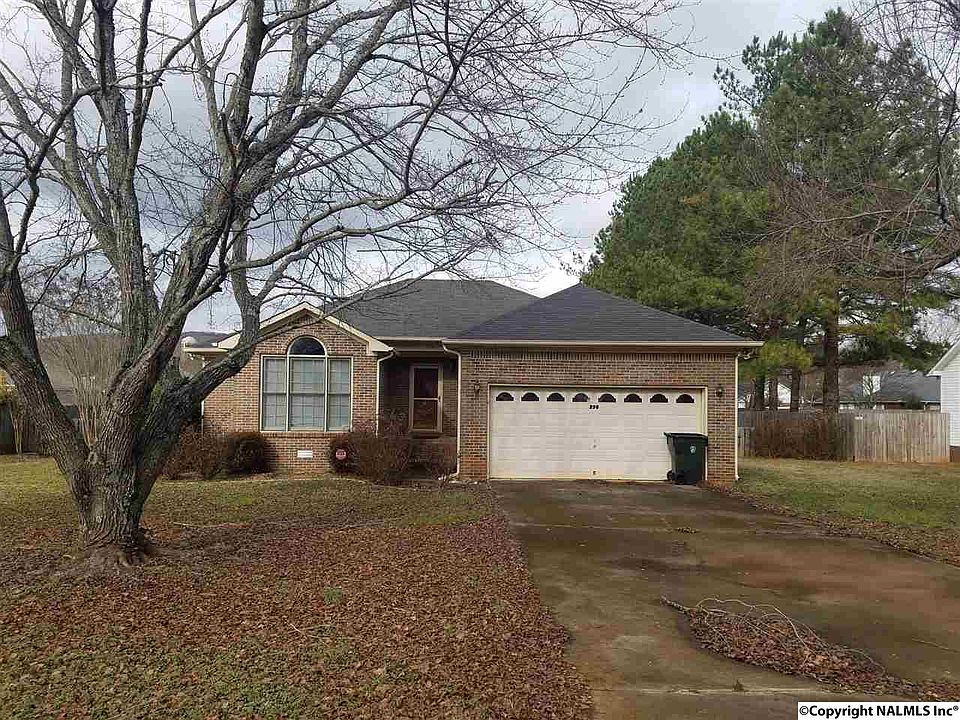 2nd image of 295 Kelly Spring Rd