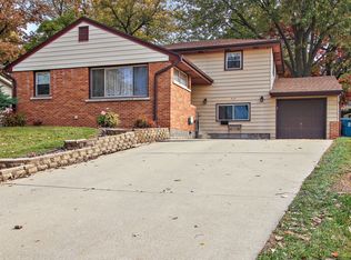 424 Valley Ave, Bradley, IL 60915