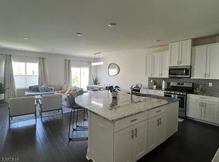 31 Gerhard Pl, Morristown, NJ 07960