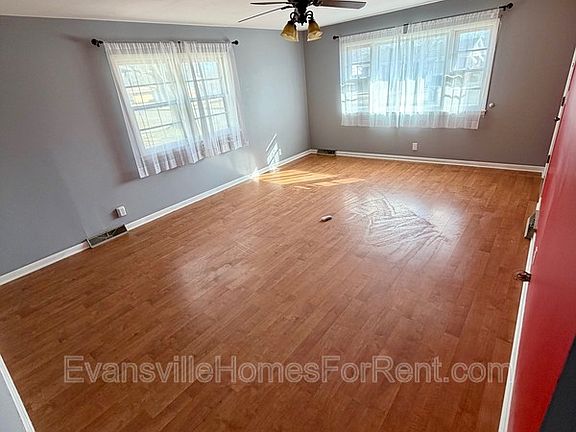 3rd image of 3600 Sweetser Ave
