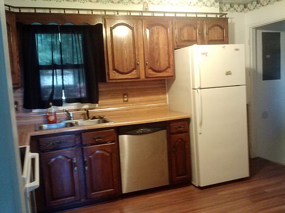5th image of 7540 Edward Ave