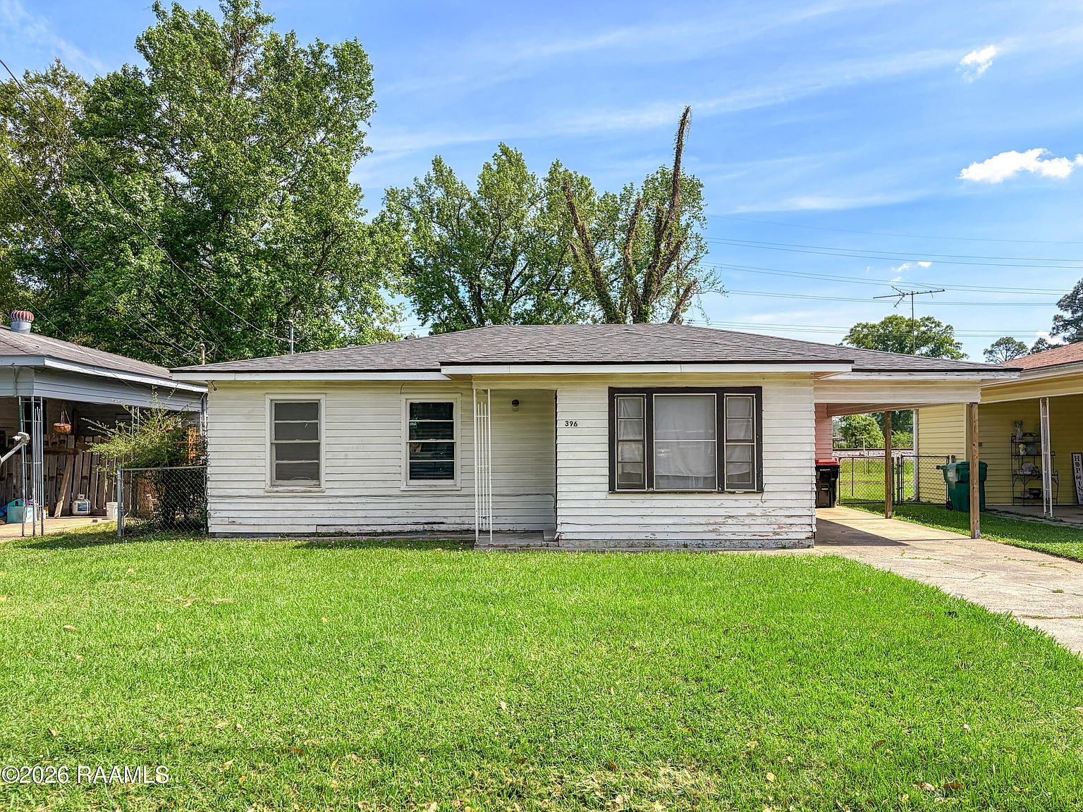 396 Sunset Dr