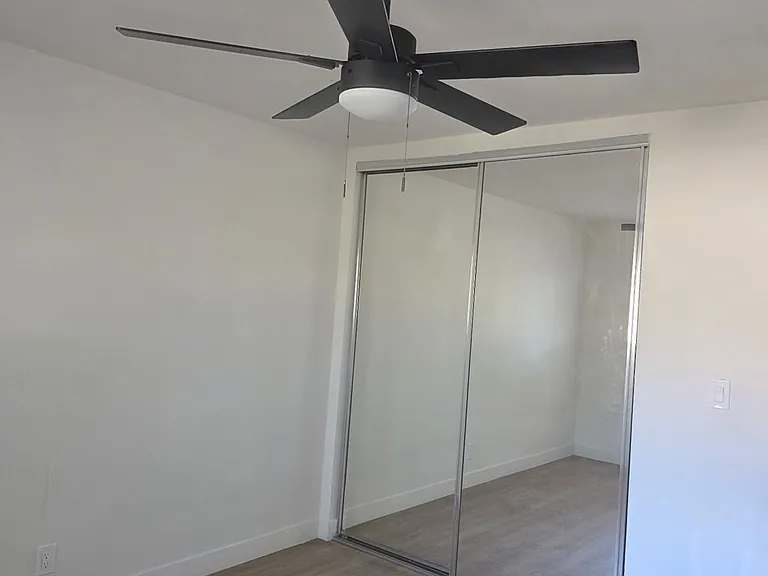 2000 W Pacific Ave — Photo 12