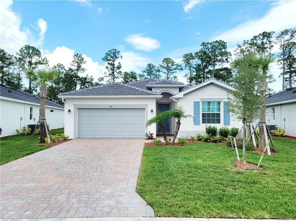 3172 Weston Manor Dr, Alva, FL 33920