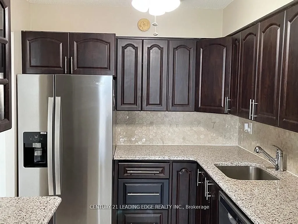 3 bed, $2,900 — Photo 3