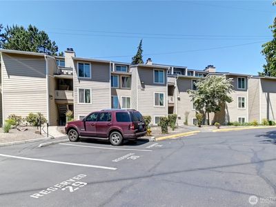 19855 25th Avenue NE #206, Shoreline, WA, 98155
