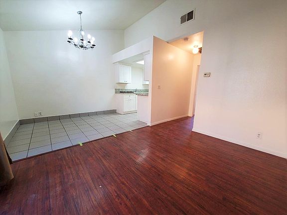 3rd image of 15335 Maplegrove St APT 3