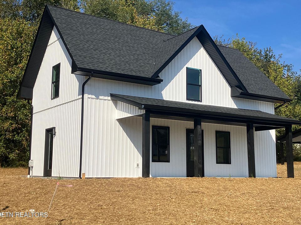 1st image of 104 Campton Ln