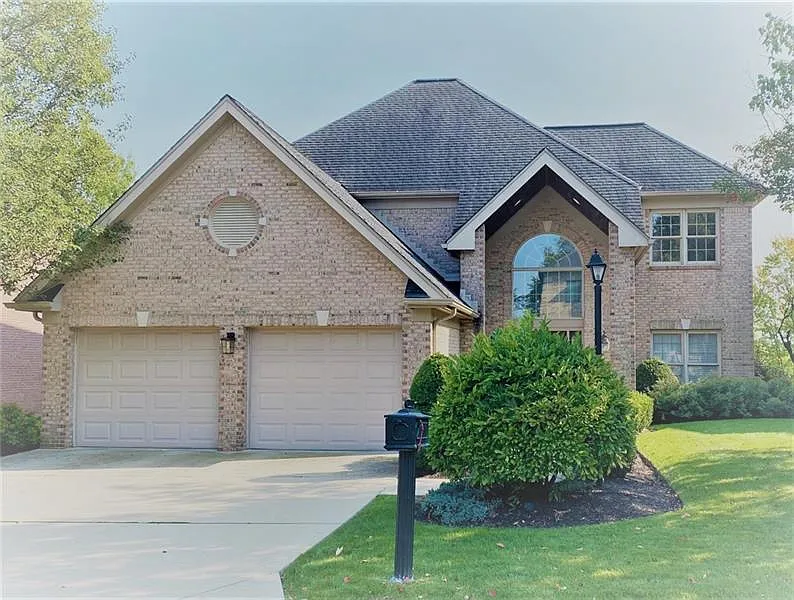 3021 Annandale Dr photo 1