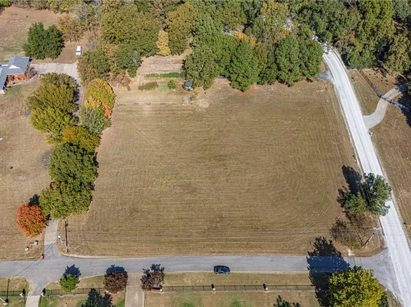 N Sassafras Hill Rd, Fayetteville, AR 72703