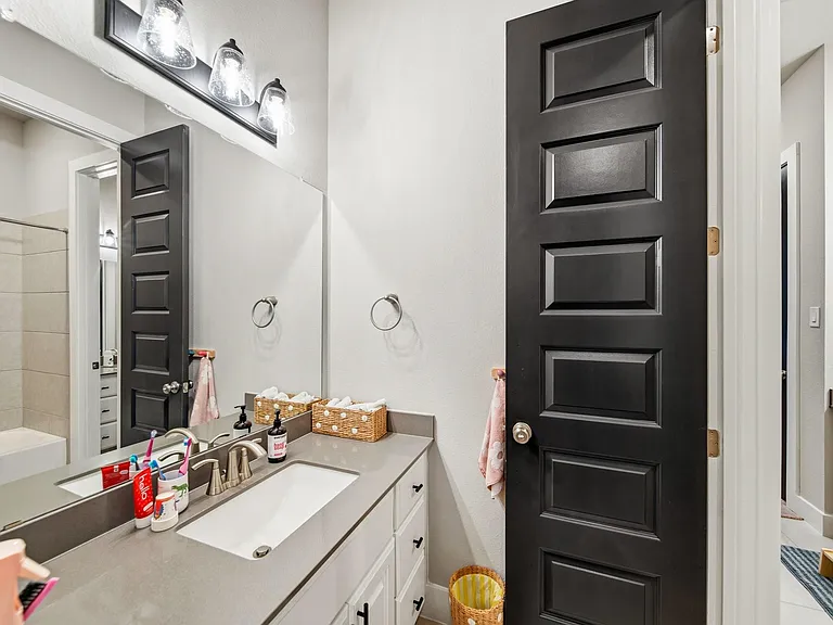 8902 Iron Forge Rd — Photo 31