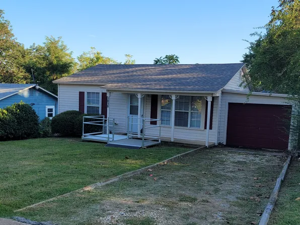 1018 W Texas St, Denison, TX 75020