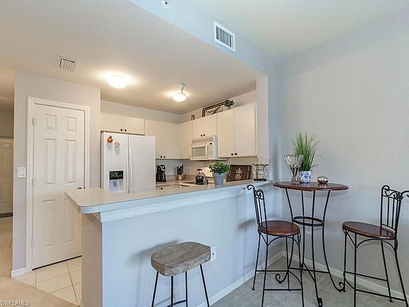 5th image of 4455 Botanical Place Cir APT 303