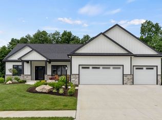 13199 Passerine Blvd, Fort Wayne, IN 46845