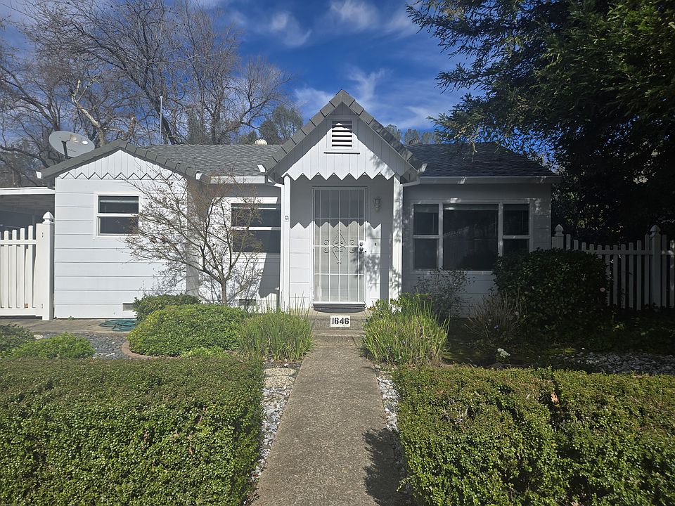 This lovely home is completely updated and located in a shady part of Caldwell park neighborhood.