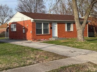 3305 Chinquapin Ln, Louisville, KY 40219