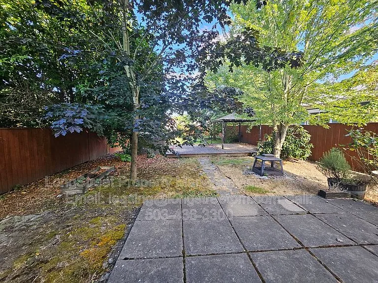 6458 NE 8th Ave — Photo 47