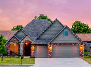 3100 W Delmar St, Broken Arrow, OK 74012