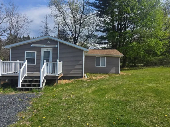 206 Azalea St, Kunkletown, PA 18058