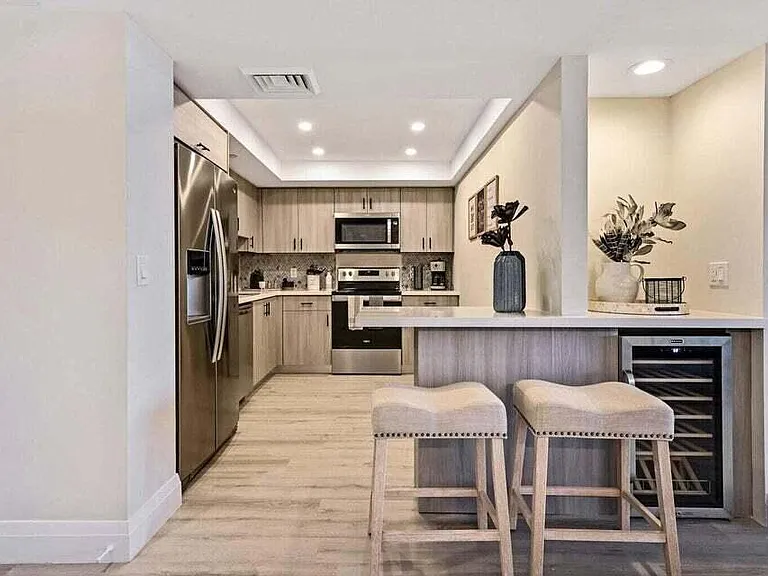 4201 N Ocean Blvd #1605 — Photo 10