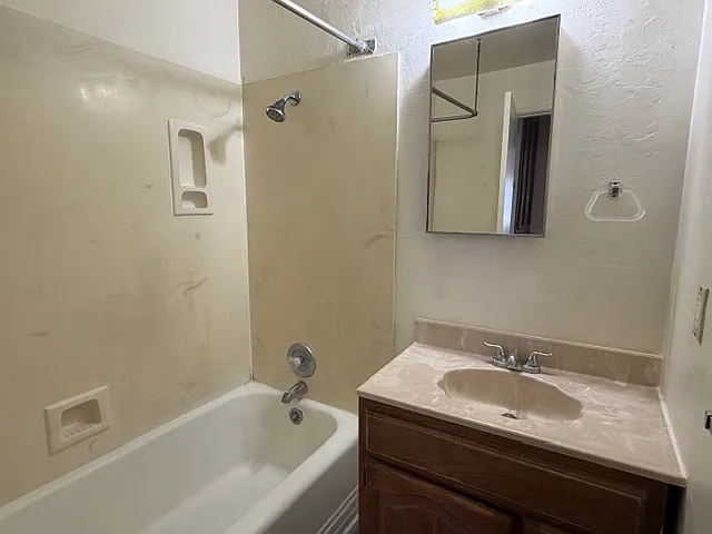 1251 Bello St #1 — Photo 4