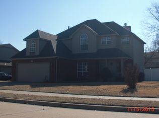 3115 W Pittsburg St, Broken Arrow, OK 74012