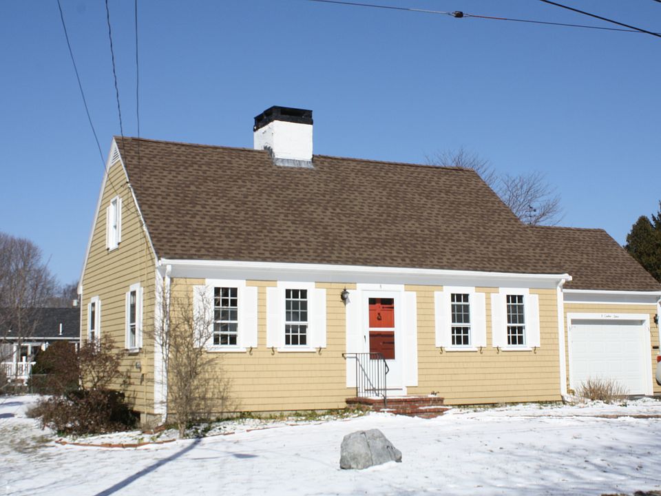 1st image of 8 Lawton Dr