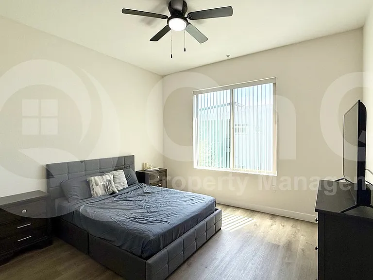 9160 N 67th Ave #226 — Photo 5