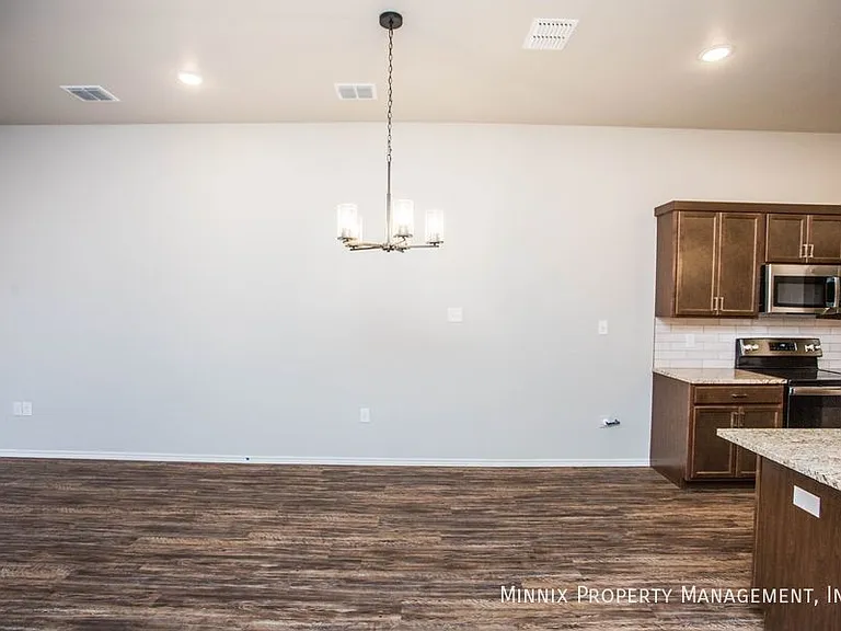 5865 Virginia Ave #1 — Photo 38
