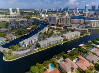 455 Paradise Isle Blvd APT 109, Hallandale Beach, FL 33009