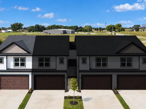 5220 Polster Pl, Bettendorf, IA 52722