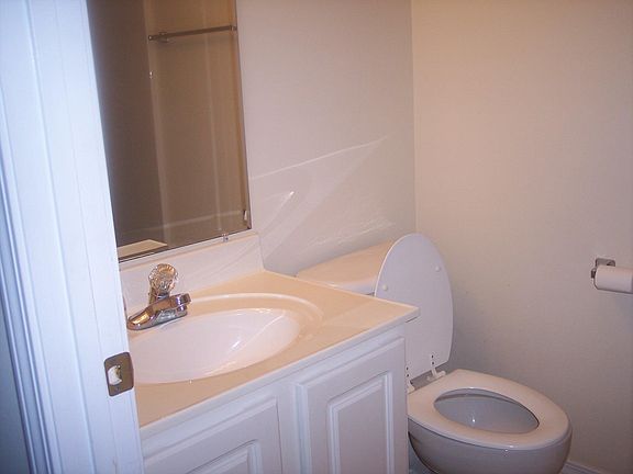 5th image of 950 Scenic Oak Ln #950