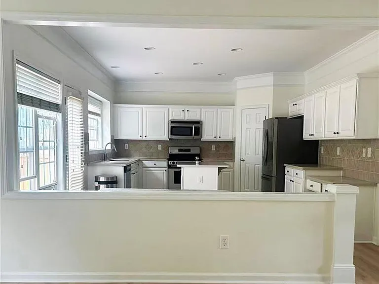 7985 Cavendish Pl — Photo 8