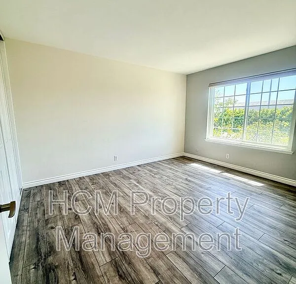 16065 Mount Pico Ct — Photo 18