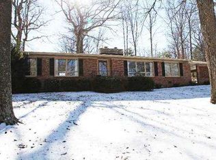 314 Dawn St, Signal Mountain, TN 37377