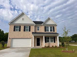 1944 Castlerock Dr, Sumter, SC 29153