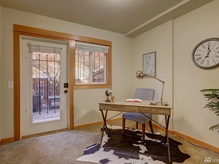 5204 Delridge Way SW #C — Photo 10