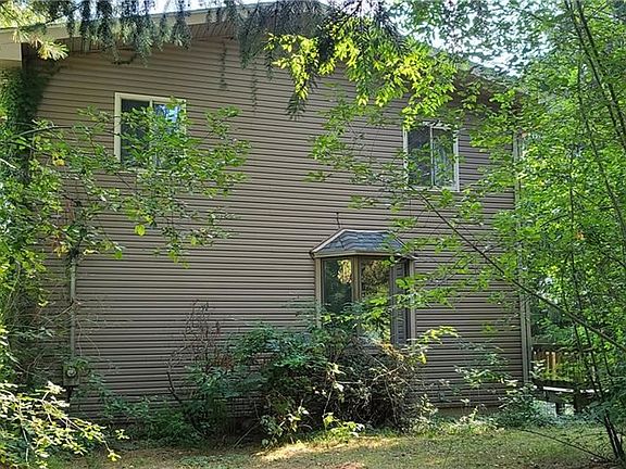 3rd image of 1596 Soncere Dr