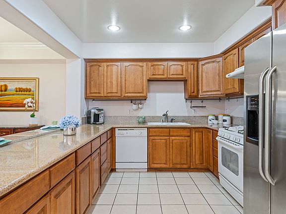 5th image of 5235 Rosemead Blvd Unit D