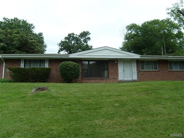 1st image of 1008 Leisure Ln