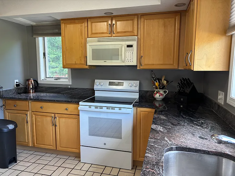 701 Sherwood Forest Ln #701 — Photo 6