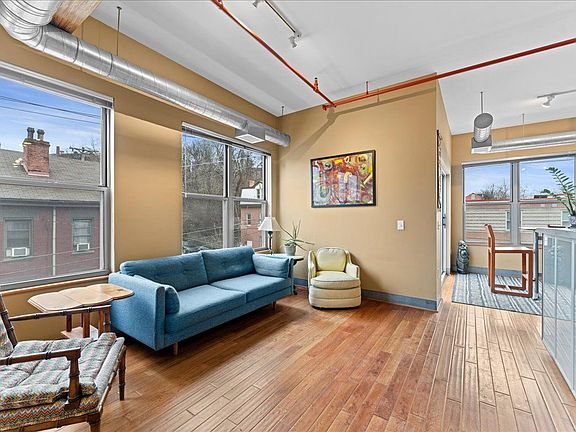 5th image of 1536 Colwell St APT 5