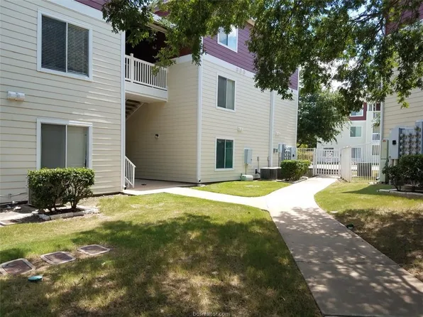 519 Parkway #201, College Station, TX 77840