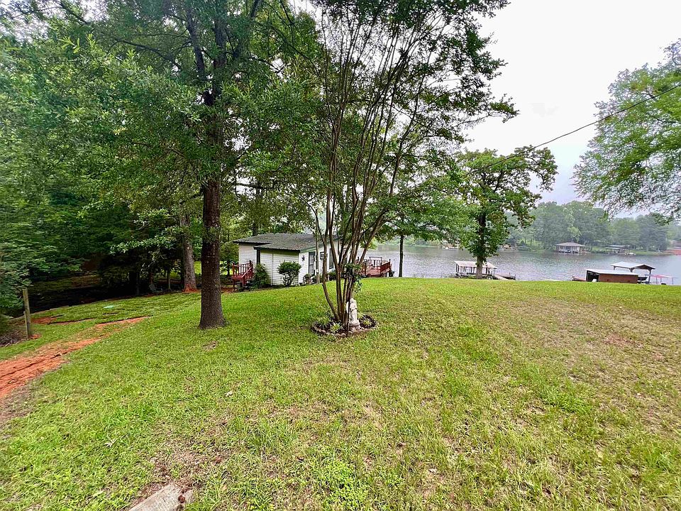 1st image of 19899 Southside Cir