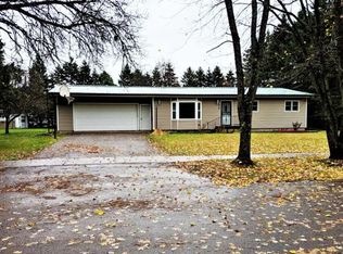 914 3rd Ave N, Park Falls, WI 54552