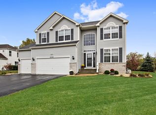 20445 Essex Ct, Crest Hill, IL 60403