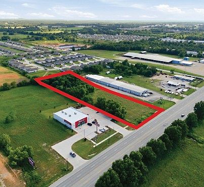 4th image of 3930 Highway 412 E