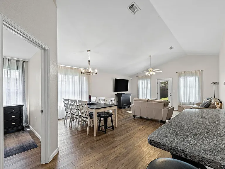 3747 Boardwalk Ct — Photo 19