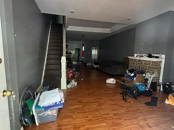 3rd image of 4141 Cambridge St